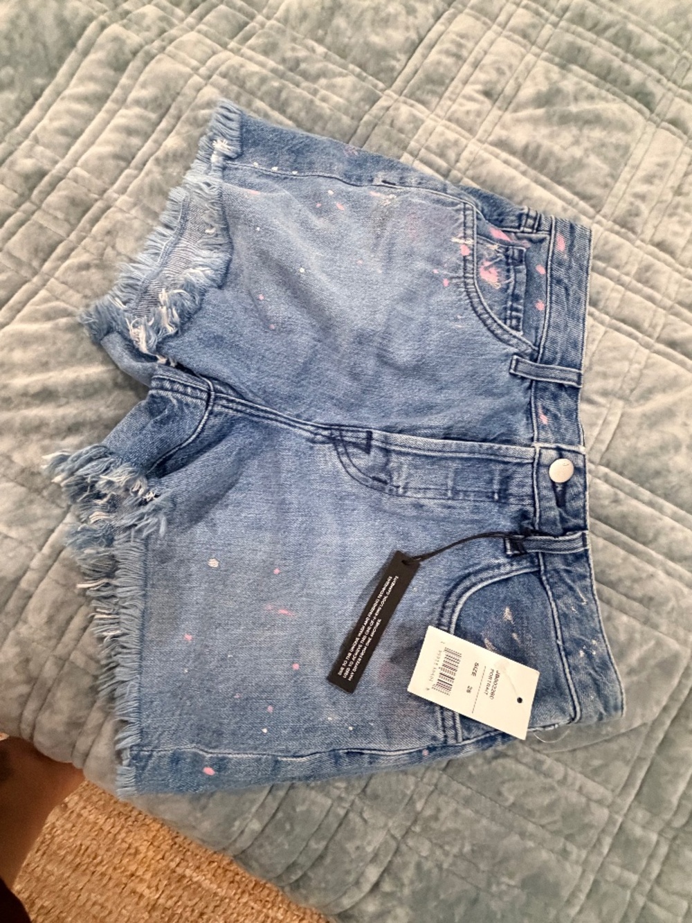 J Brand BNWT Distressed Denim Cut off Shorts - Size 25